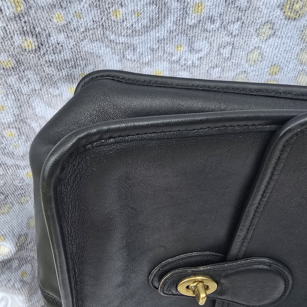 Vintage COACH WILLIS BLACK GLOVETANNED LEATHER HANDBAG #9927 - Picture 10 of 16